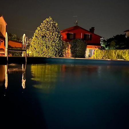 Casa Serenella B&B - Casa Vacanze Пьяццола-суль-Брента Экстерьер фото