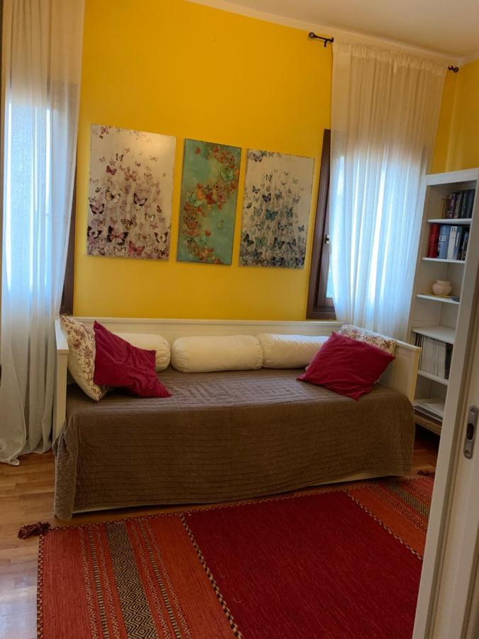 Casa Serenella B&B - Casa Vacanze Пьяццола-суль-Брента Экстерьер фото