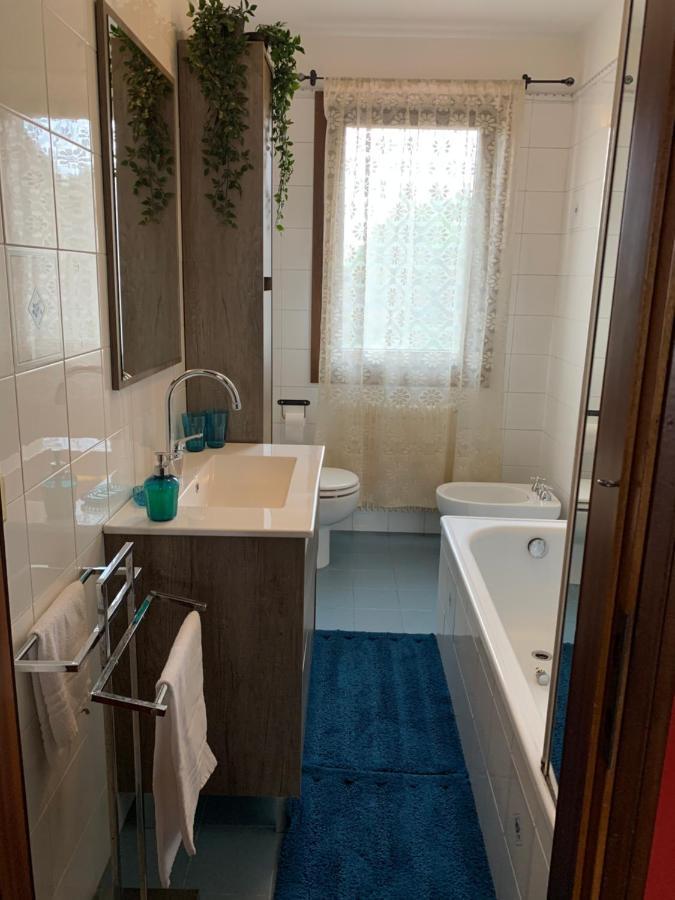Casa Serenella B&B - Casa Vacanze Пьяццола-суль-Брента Экстерьер фото