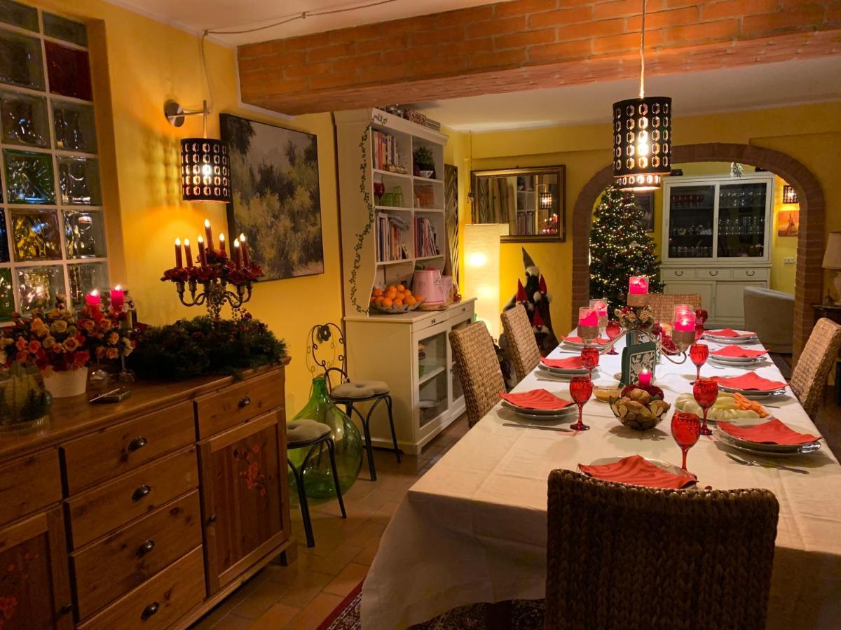 Casa Serenella B&B - Casa Vacanze Пьяццола-суль-Брента Экстерьер фото