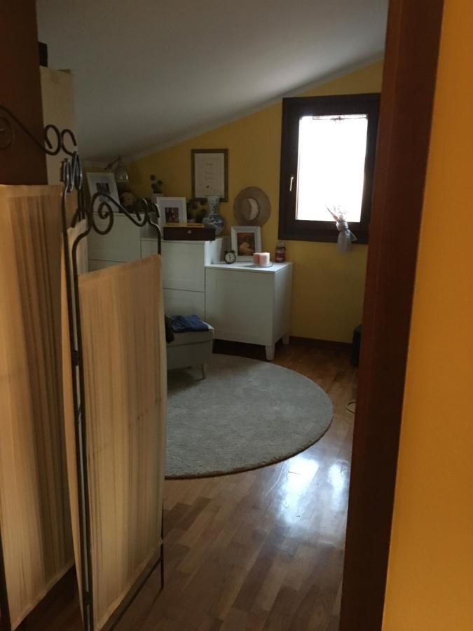 Casa Serenella B&B - Casa Vacanze Пьяццола-суль-Брента Экстерьер фото