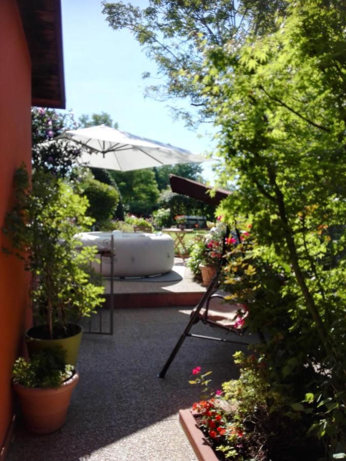 Casa Serenella B&B - Casa Vacanze Пьяццола-суль-Брента Экстерьер фото