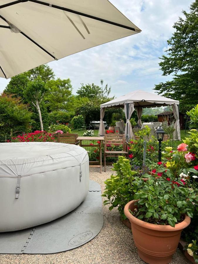 Casa Serenella B&B - Casa Vacanze Пьяццола-суль-Брента Экстерьер фото