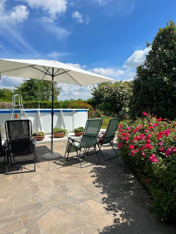 Casa Serenella B&B - Casa Vacanze Пьяццола-суль-Брента Экстерьер фото