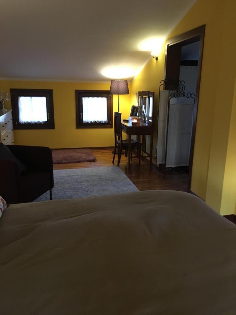 Casa Serenella B&B - Casa Vacanze Пьяццола-суль-Брента Экстерьер фото
