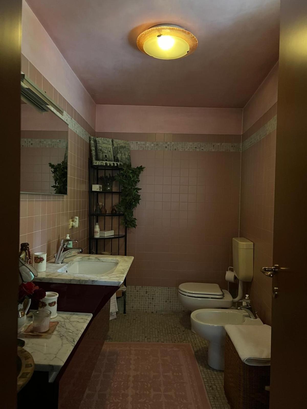 Casa Serenella B&B - Casa Vacanze Пьяццола-суль-Брента Экстерьер фото
